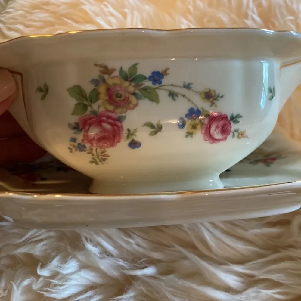 Thomas Porcelain China Ivory Floral bowl with base attached 7.5” x 5.5”